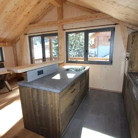 Almresort Sommerschnee Alpehytte *