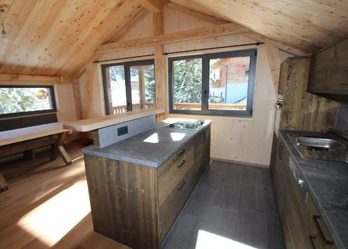 Almresort Sommerschnee 木屋 *